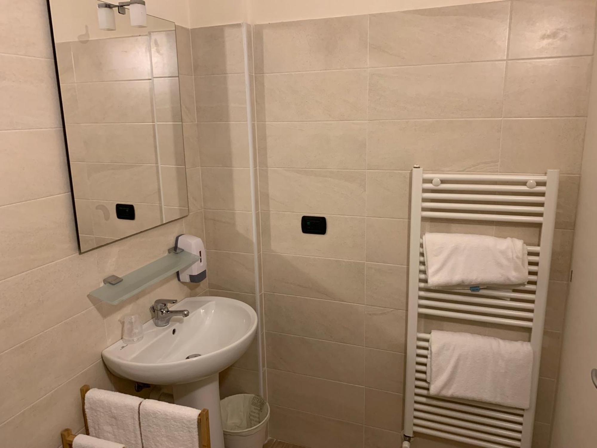 La Viscontina Villa Somma Lombardo Ngoại thất bức ảnh