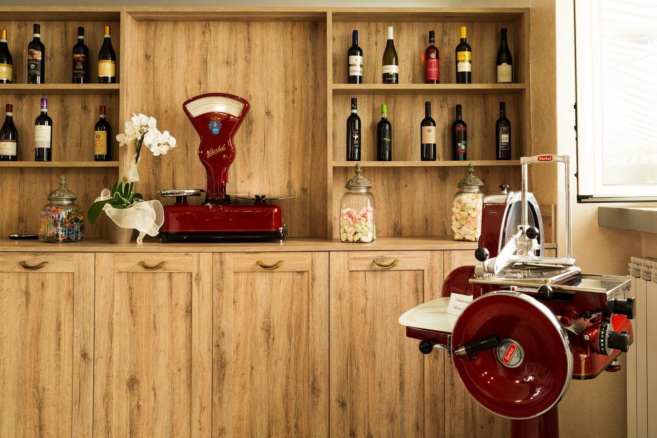 La Viscontina Villa Somma Lombardo Ngoại thất bức ảnh
